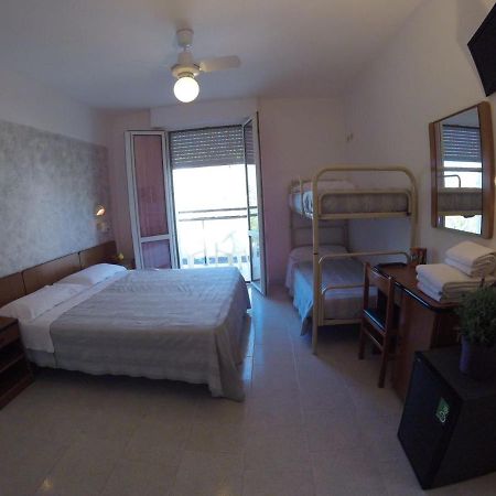 Hotel Samoa 리미니 외부 사진