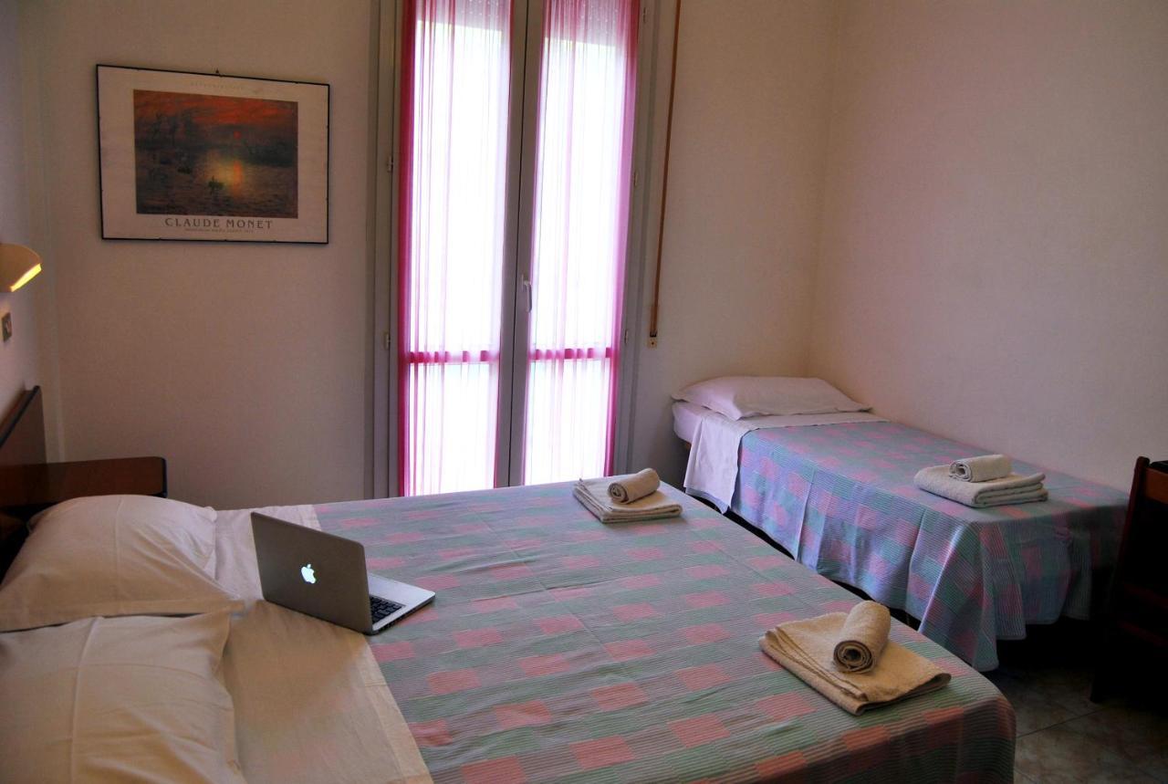 Hotel Samoa 리미니 외부 사진
