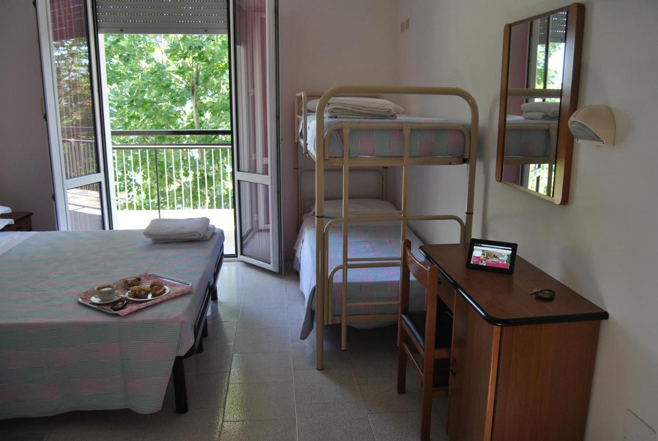 Hotel Samoa 리미니 외부 사진