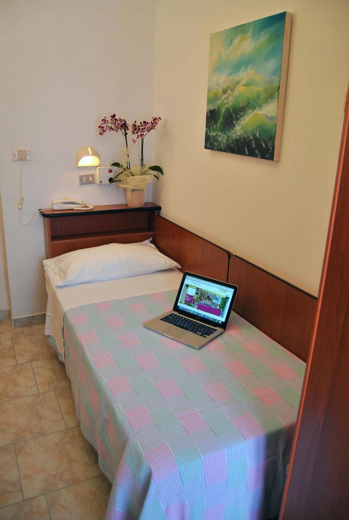 Hotel Samoa 리미니 외부 사진